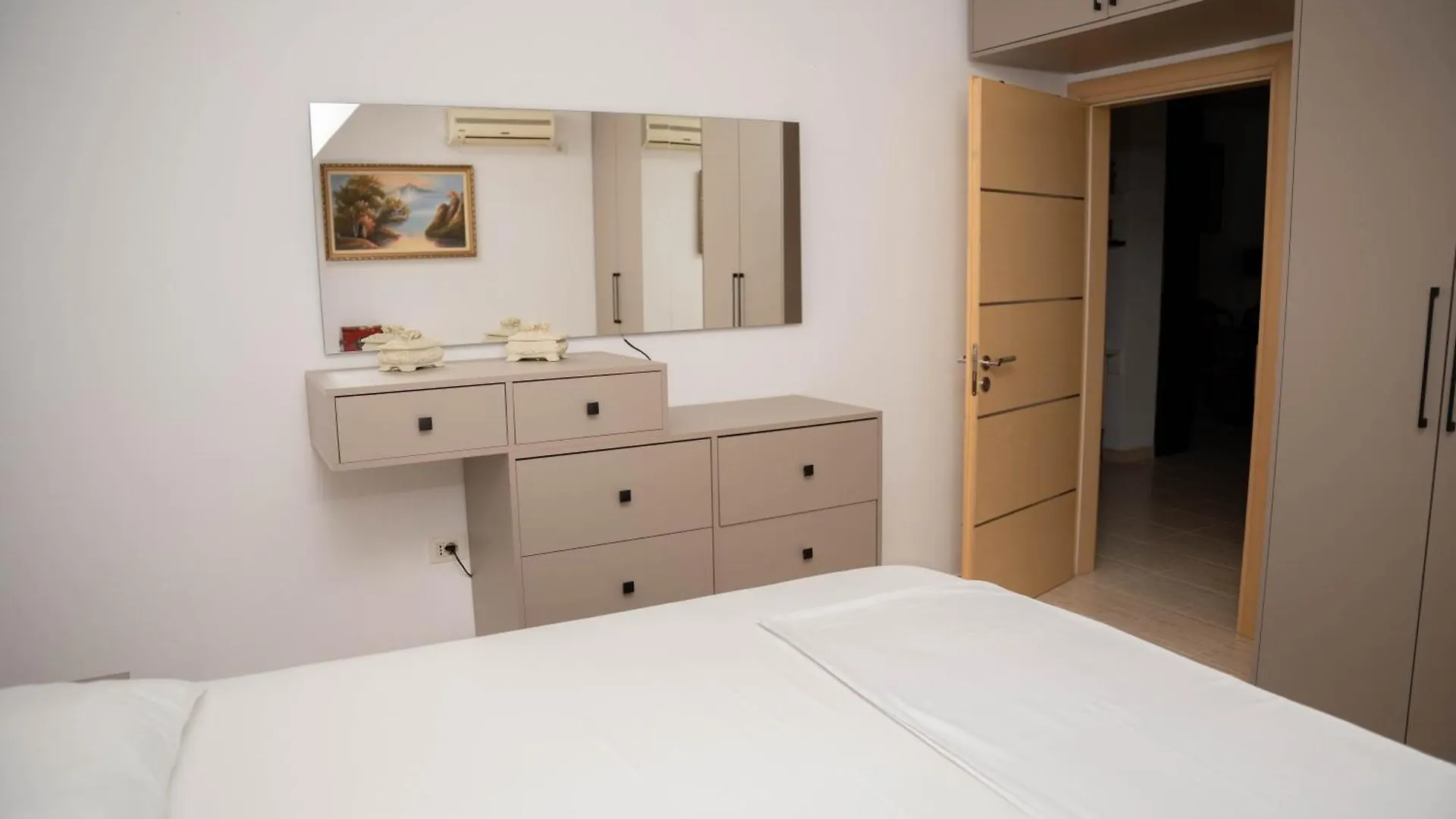 Fia Rentals Tirana 49 - Top Floor Apartment