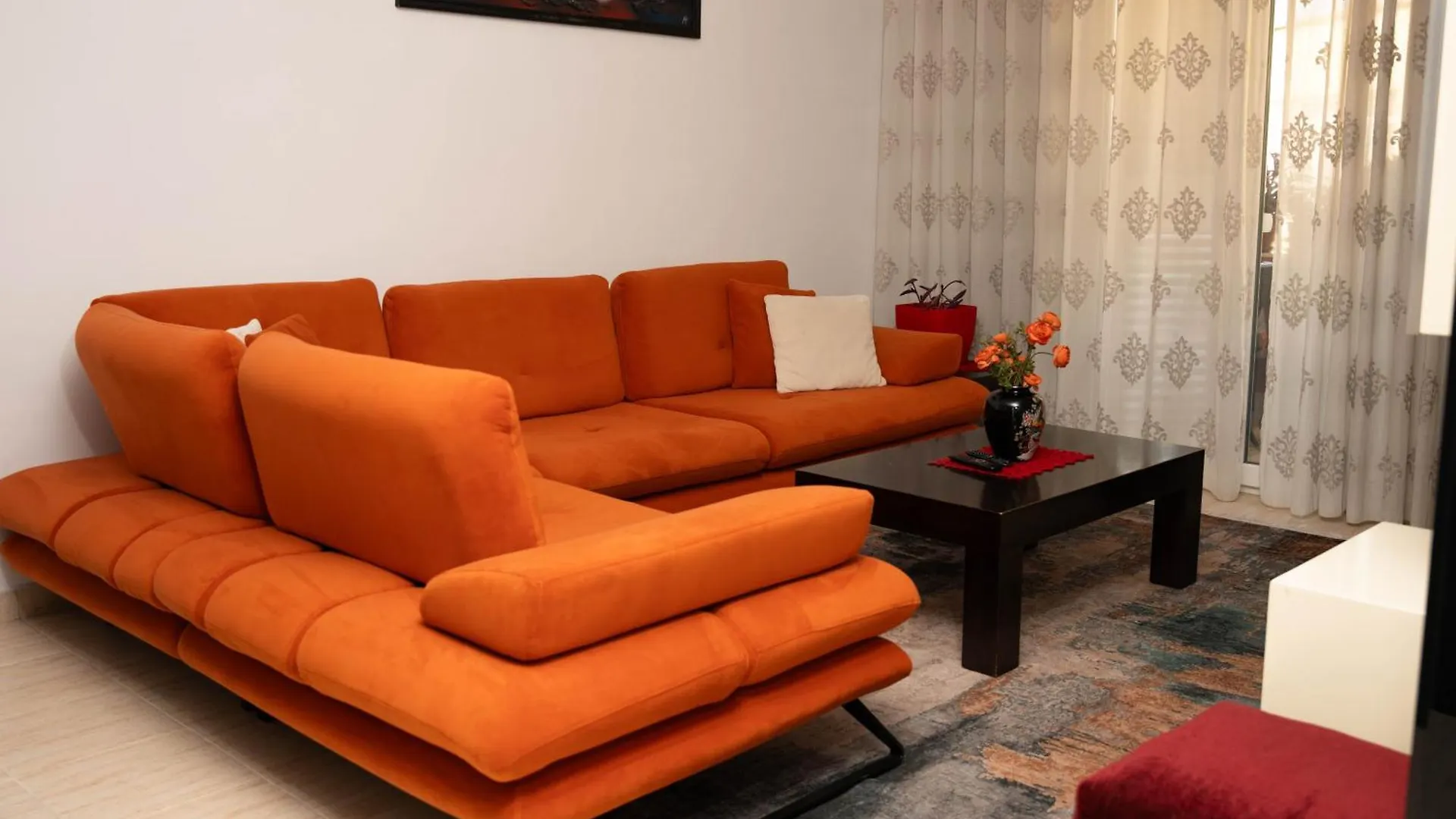 Apartment Fia Rentals Tirana 49 - Top Floor